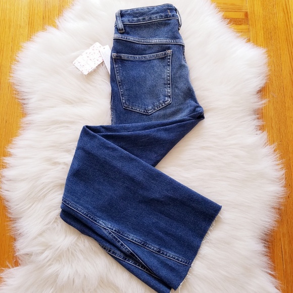 NWT FREE PEOPLE RITA Cropped Flare Jeans - Picture 2 of 8